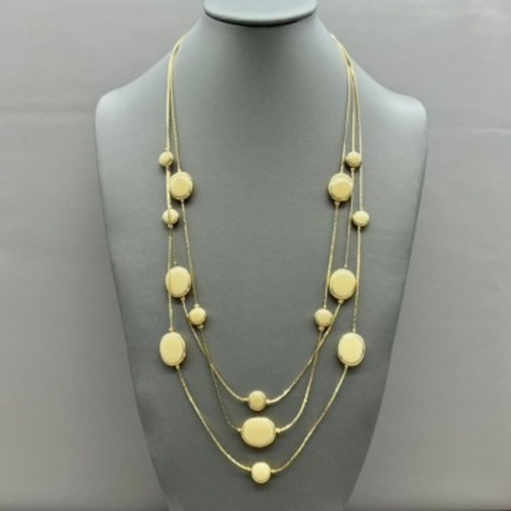Avon Necklace Women Gold Tone Triple Layer Cream Cabochon Faux‎ Ivory 26 Inch